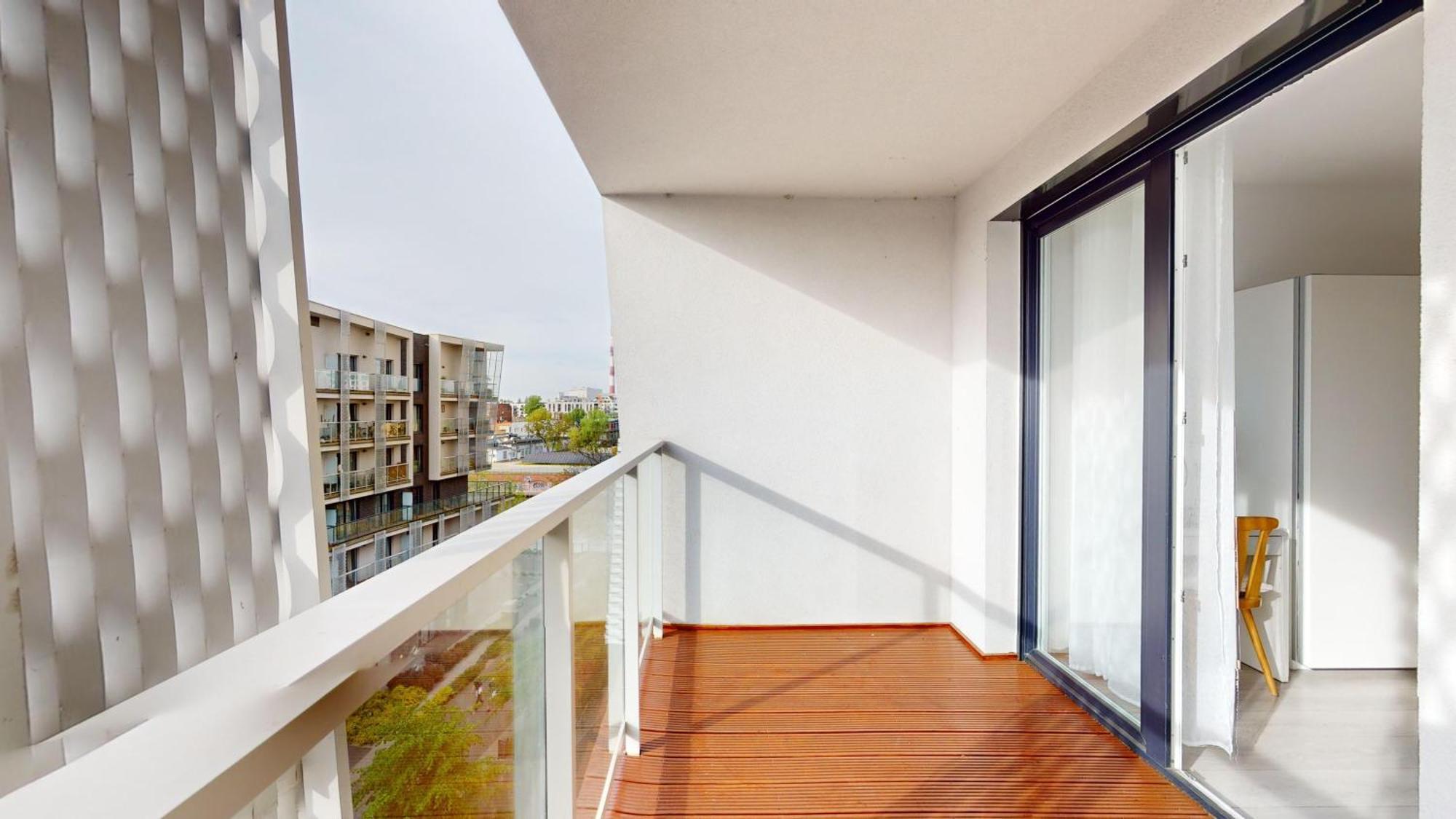 Family House By The River Odra -Panoramic Terrace - 3Room Apartment With 2 Separate Bedrooms And 2 Balconies By Wroapart-Pl- Perfect For Family & Business Stays 弗罗茨瓦夫 外观 照片