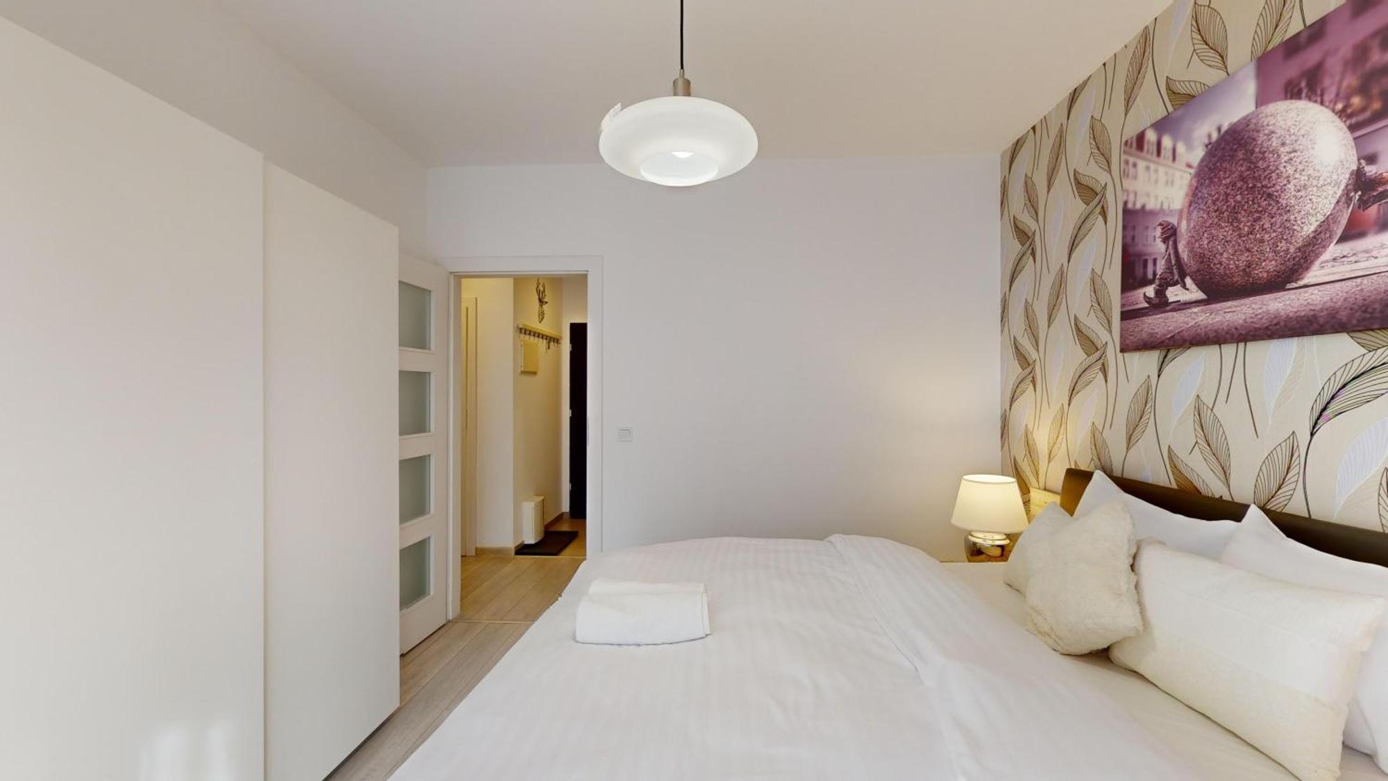 Family House By The River Odra -Panoramic Terrace - 3Room Apartment With 2 Separate Bedrooms And 2 Balconies By Wroapart-Pl- Perfect For Family & Business Stays 弗罗茨瓦夫 外观 照片