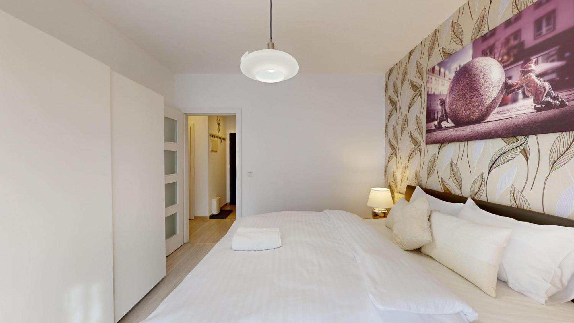 Family House By The River Odra -Panoramic Terrace - 3Room Apartment With 2 Separate Bedrooms And 2 Balconies By Wroapart-Pl- Perfect For Family & Business Stays 弗罗茨瓦夫 外观 照片